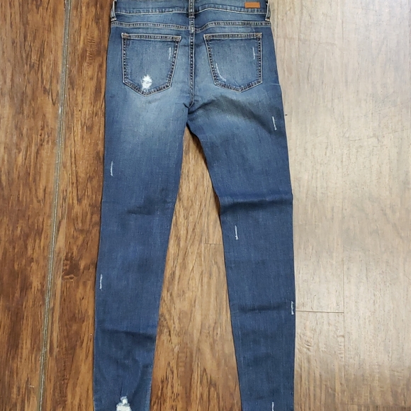 Destructive Low Rise Skinny - Picture 8 of 9